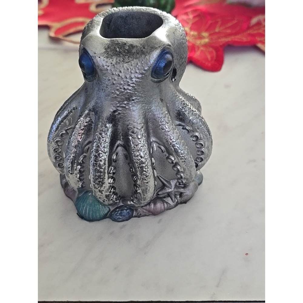 Handmade Resin Kracken Silver Color Pen Holder Decoration Gift 635